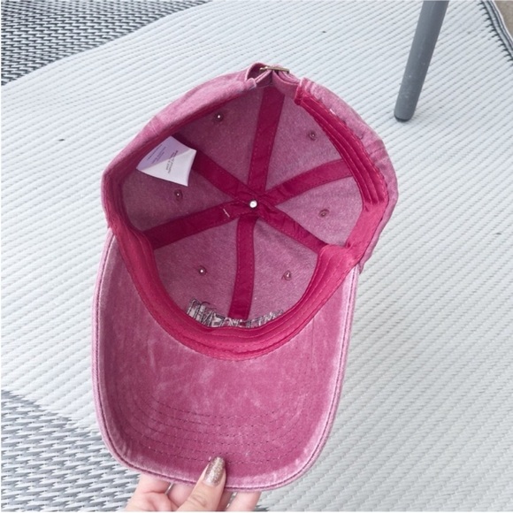 💚 NWTs WAREHOUSE ONE | Weekend Ball Cap - Pasbery Pink - distressed look - Picture 5 of 7